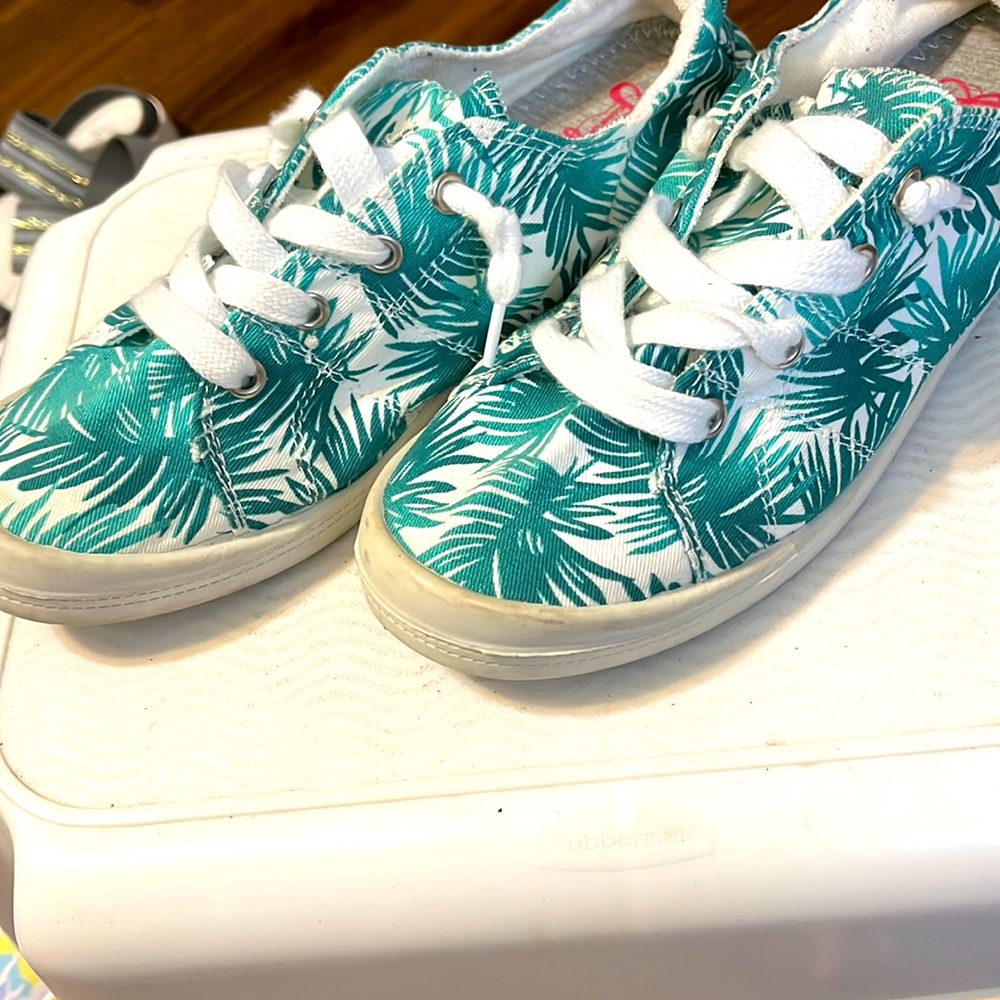 woman shoes